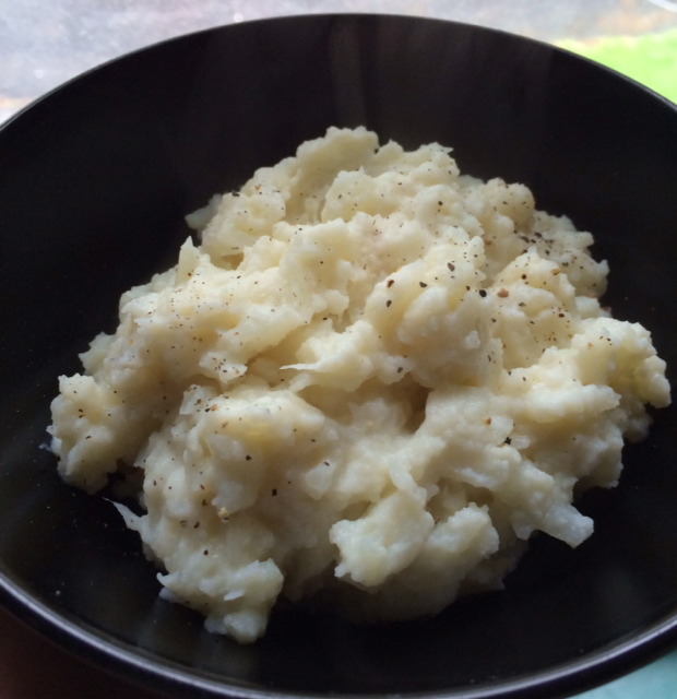Easy Mashed Cauliflower - Roni's Blog
